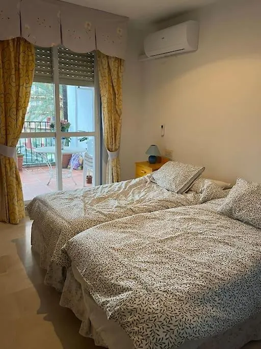 Apartment Flat Close To The Beach In Benalmadena